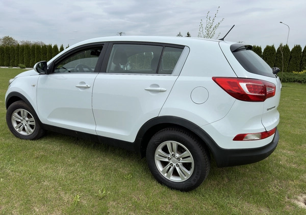 Kia Sportage cena 37700 przebieg: 209000, rok produkcji 2011 z Lublin małe 154
